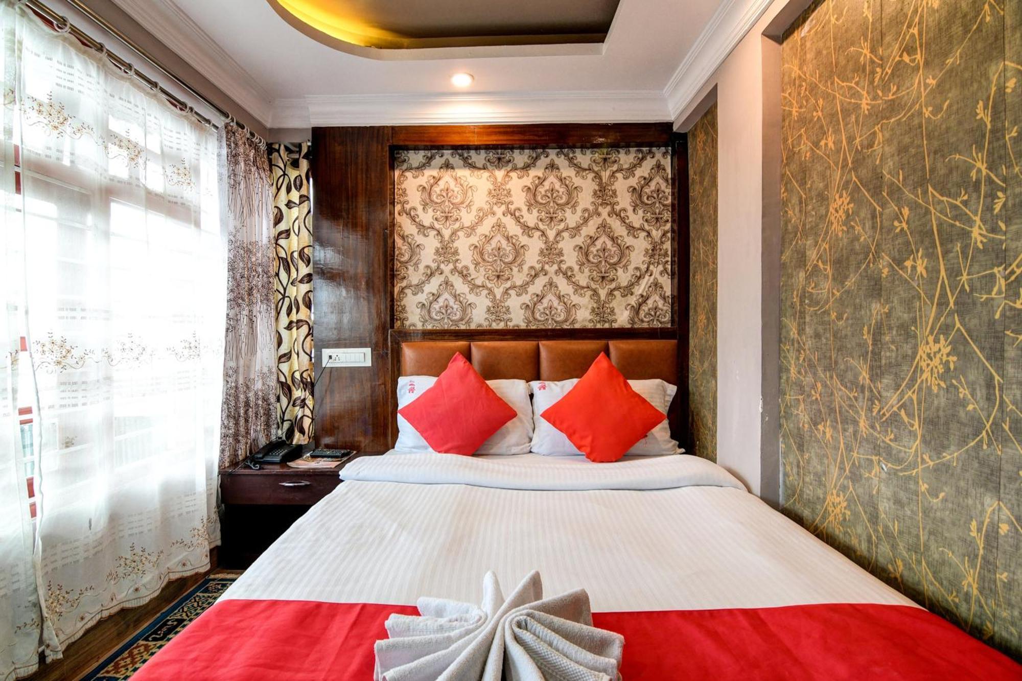 Hotel Kasturi Palace Darjeeling - Excellent Service Recommended Εξωτερικό φωτογραφία